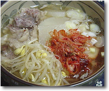 牛テールスープとクッパ